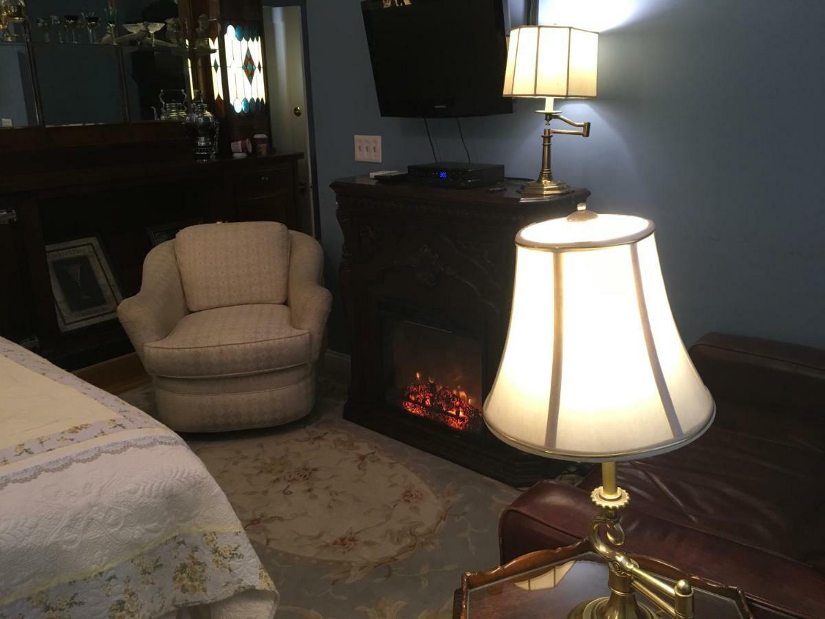 The Red Hook Country Inn, An "Old Rhinebeck" Bed & Breakfast Eksteriør bilde